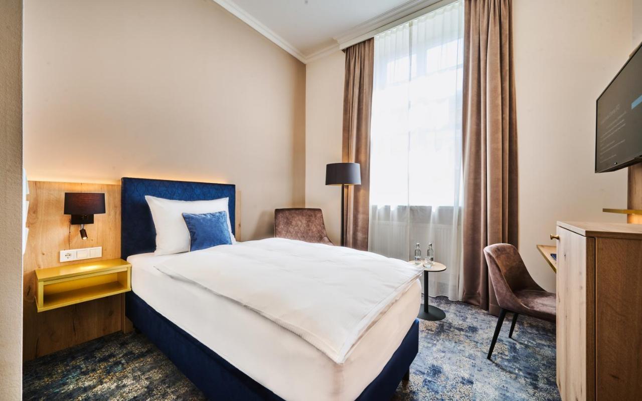 Hotel Zur Post Altoetting 外观 照片