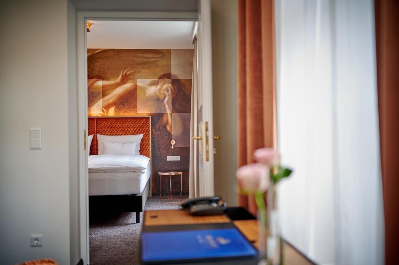 Hotel Zur Post Altoetting 外观 照片