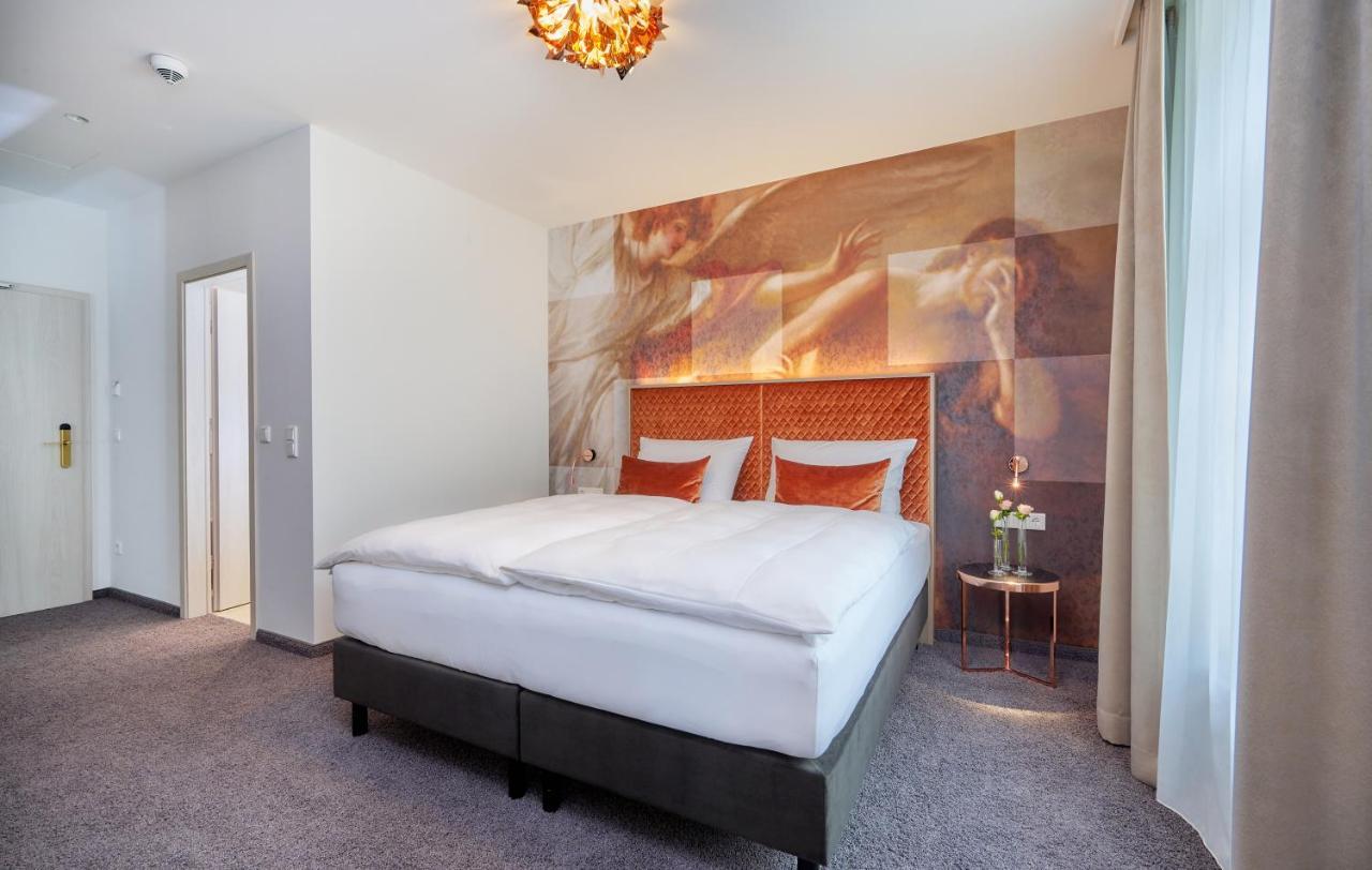 Hotel Zur Post Altoetting 外观 照片
