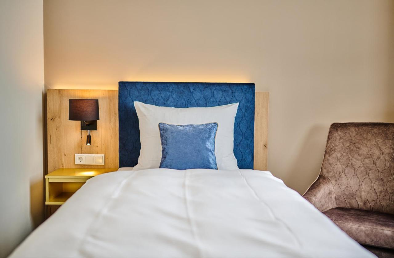 Hotel Zur Post Altoetting 外观 照片