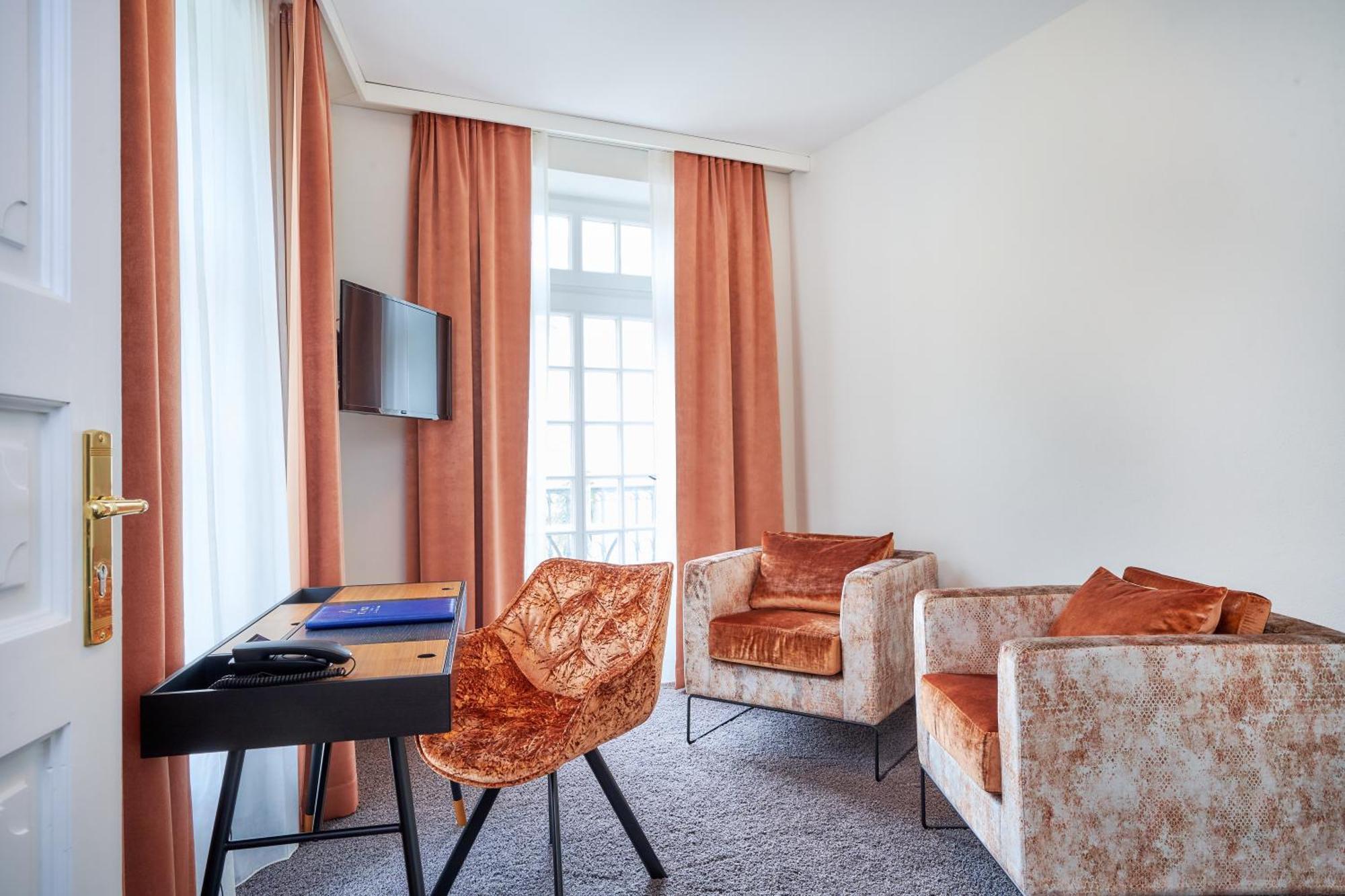 Hotel Zur Post Altoetting 外观 照片