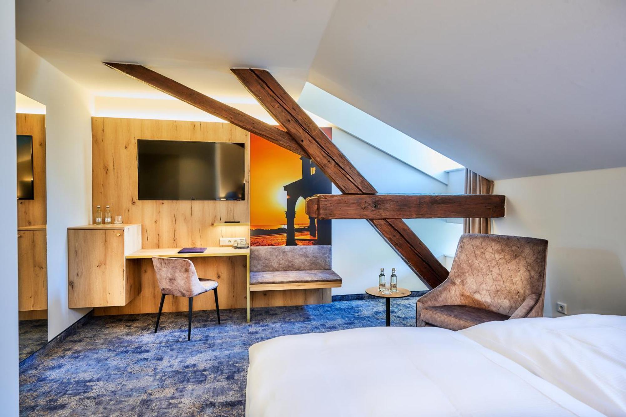 Hotel Zur Post Altoetting 外观 照片